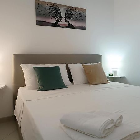 Il Giardino Di Sofia Charm And Comfort Apartment Torre dell'Orso Exterior photo